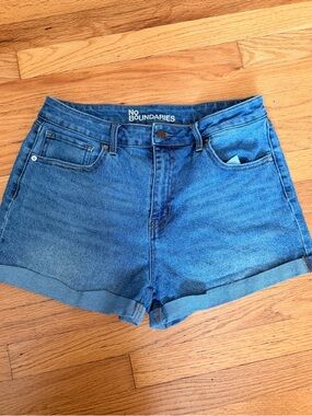No Boundaries Blue Rolled-Hem Denim Shorts
